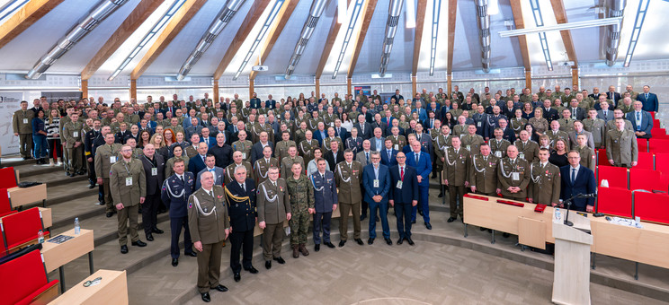 Uczestnicy konferencji,