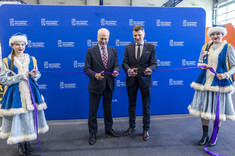 Od lewej: prof. J. Sęp, R. Kowalczyk, 